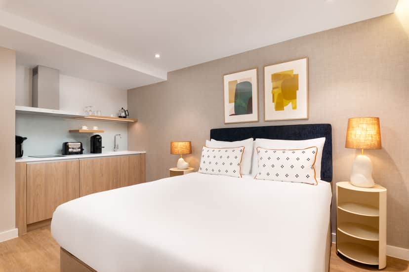 The Lincoln Suites