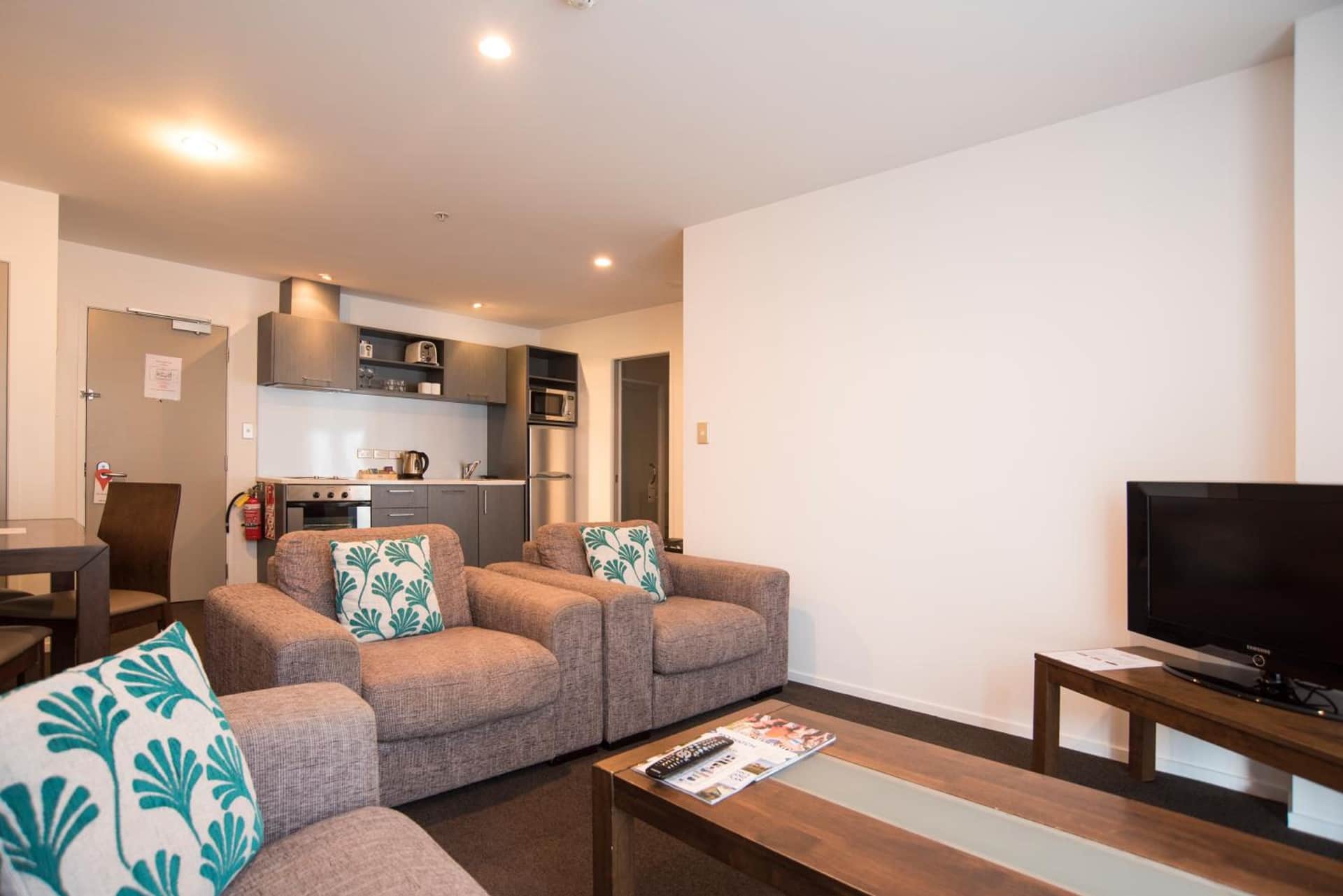 Barclay Suites