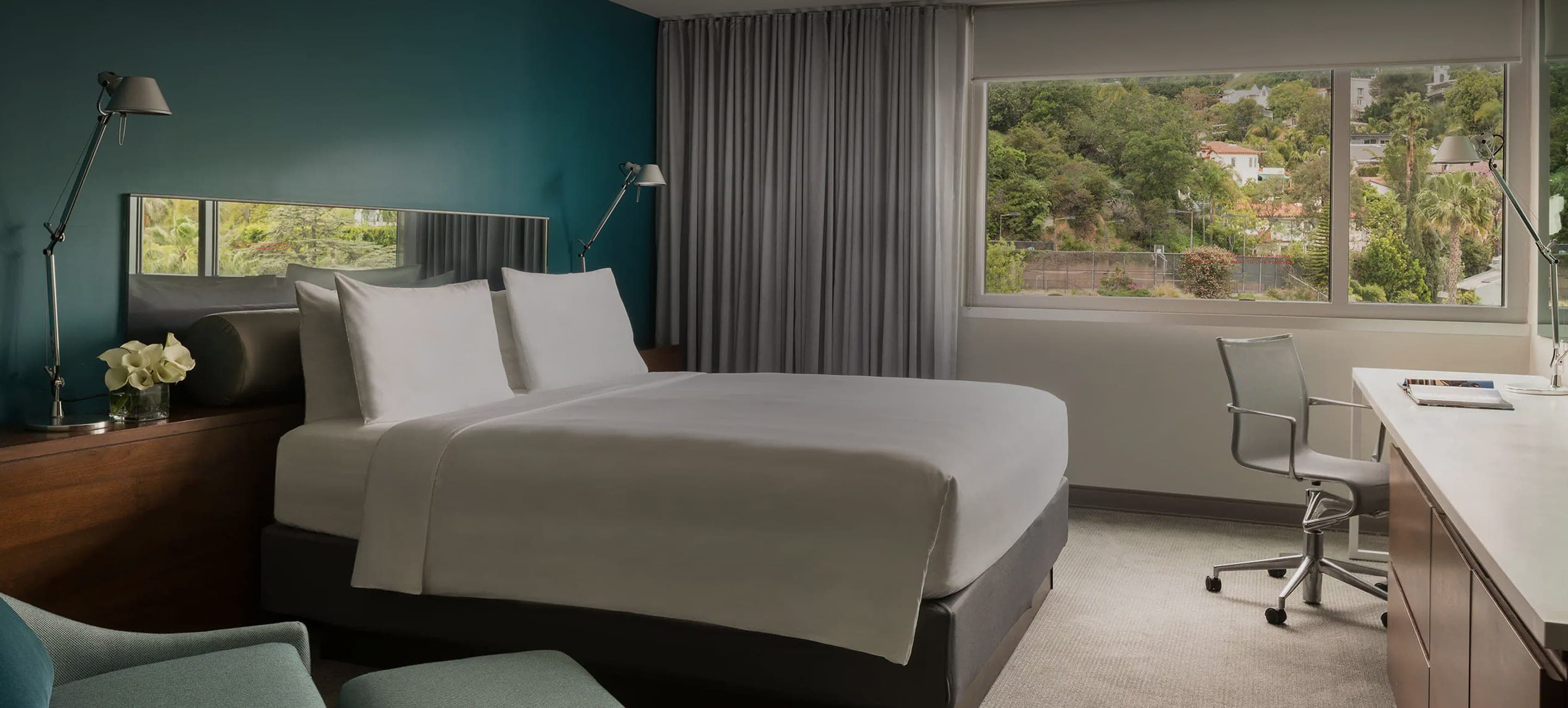 Dayuse hero background