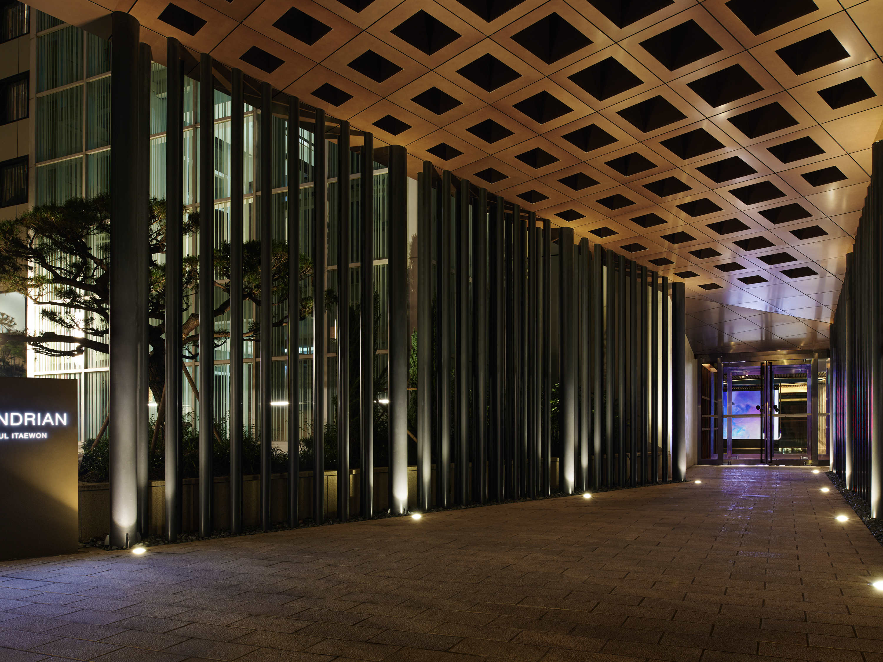 Mondrian Seoul Itaewon