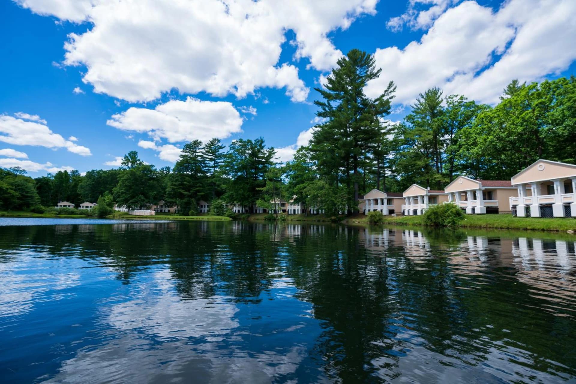 Paradise Stream Resort