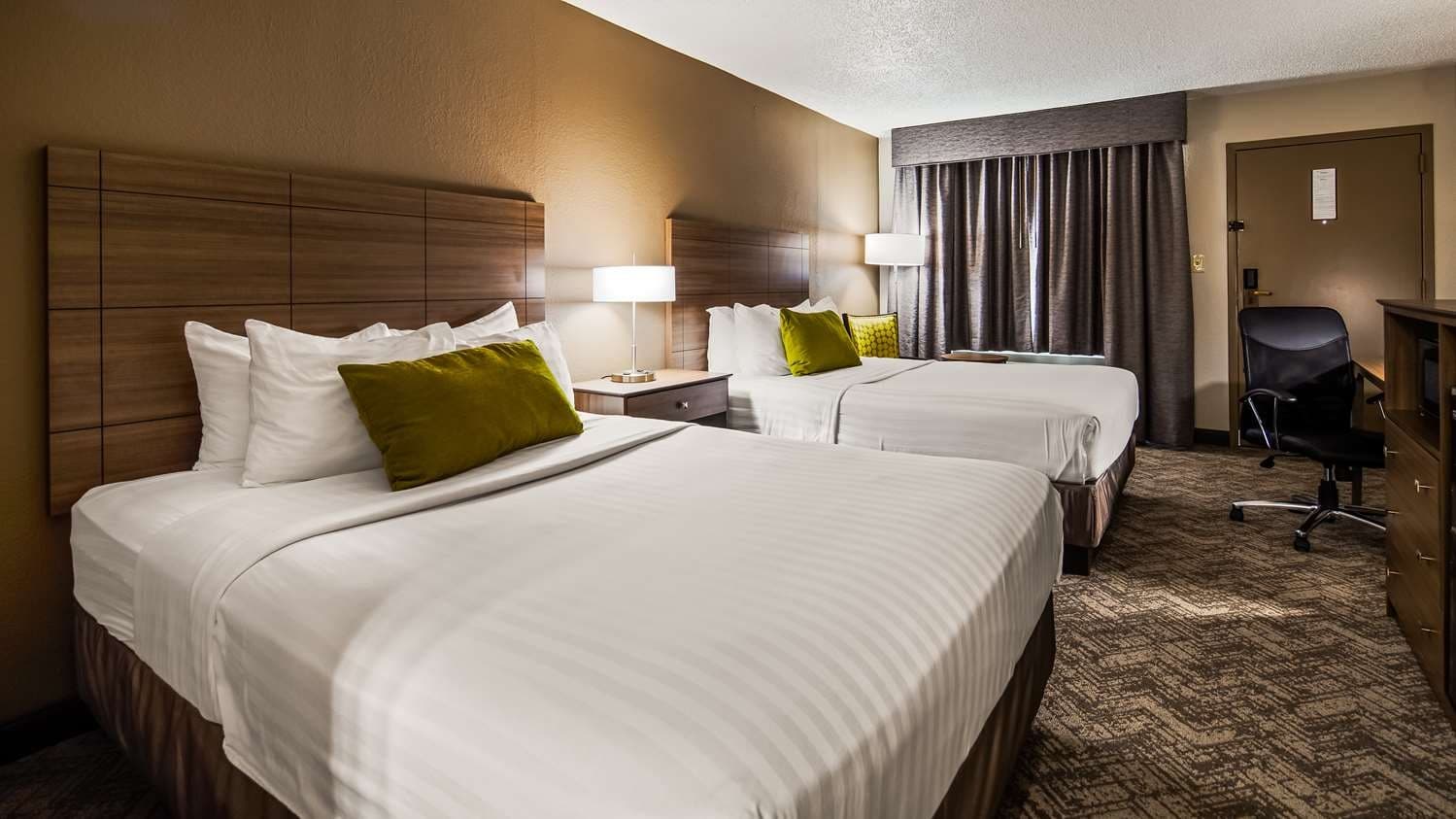 Best Western CENTER INN