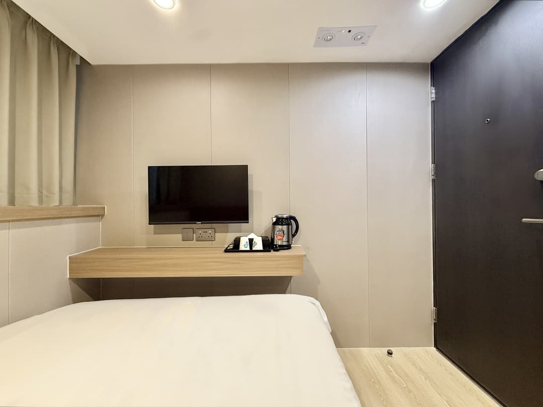 Noble Park Hotel