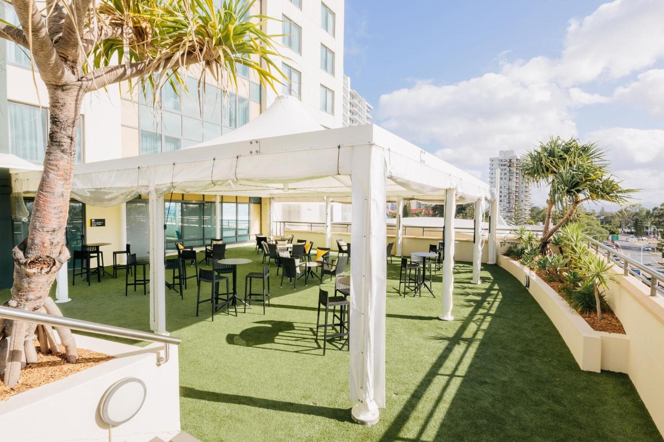 voco Gold Coast by IHG