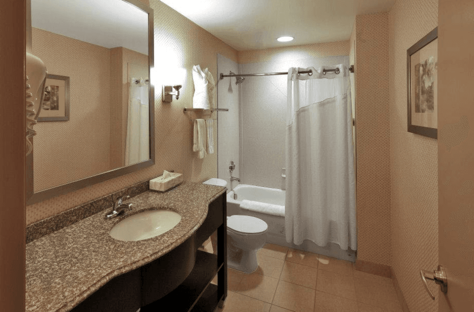 Holiday Inn Express Baltimore-Downtown, an IHG Hotel