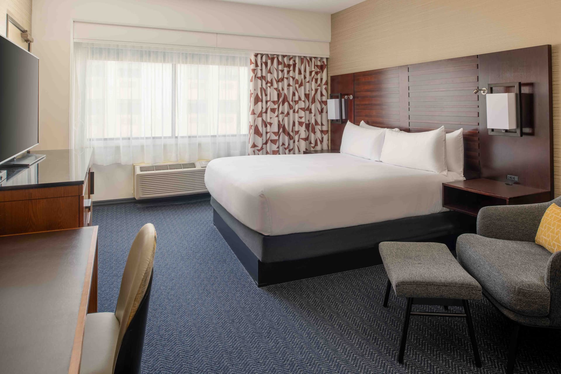 DoubleTree by Hilton San Francisco Airport