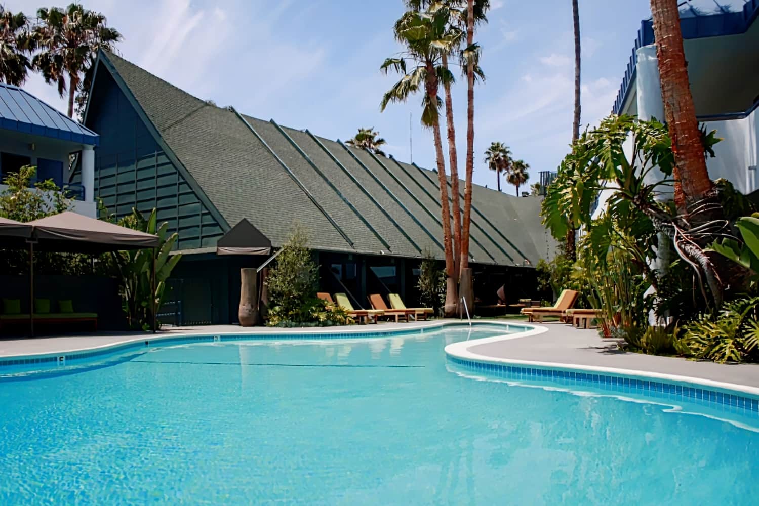 Hotel Current Long Beach