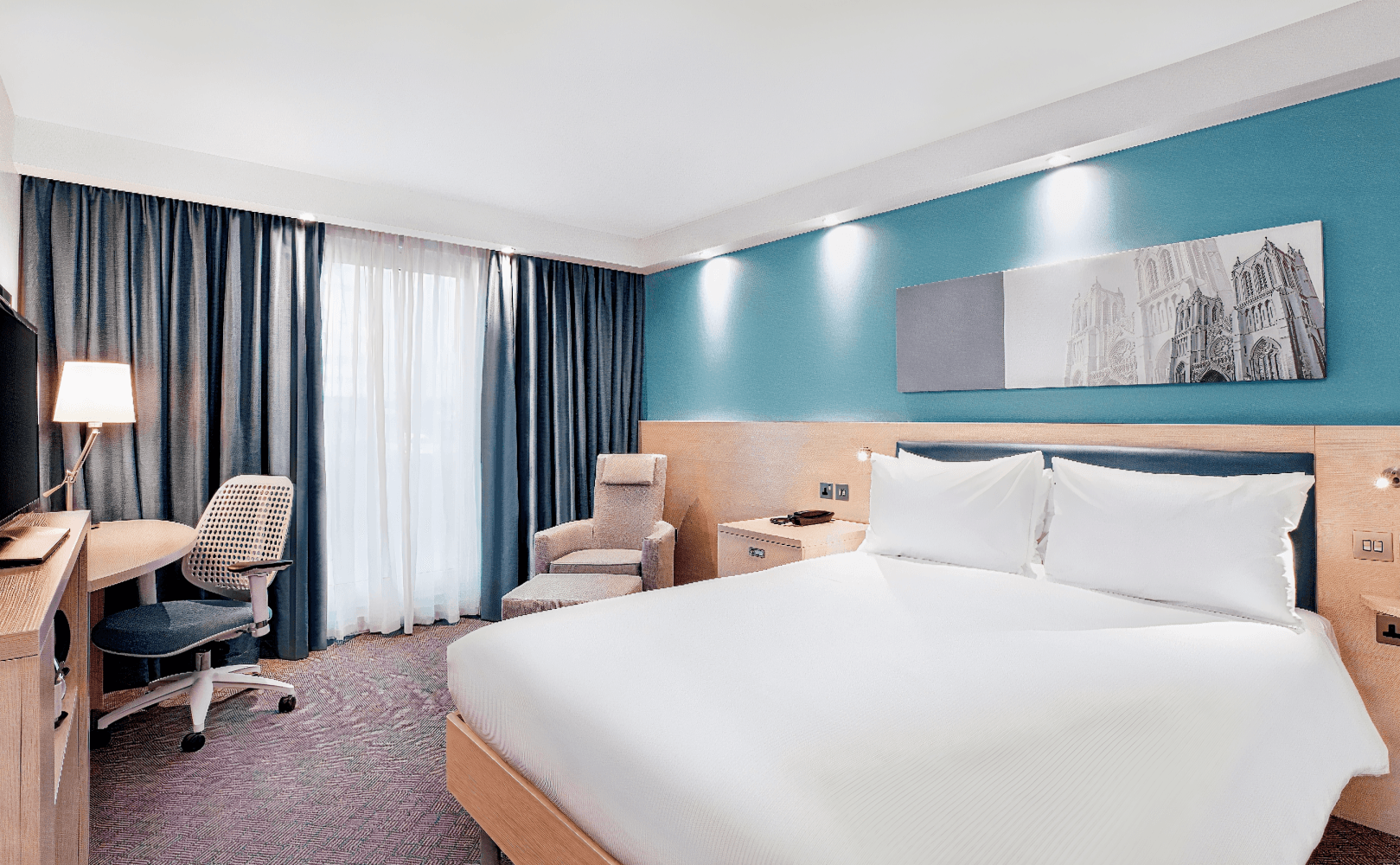 Hampton By Hilton Bristol Airport