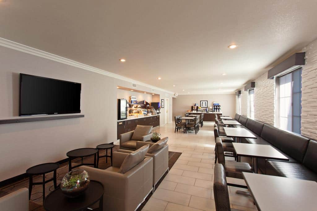 Holiday Inn Express Lancaster