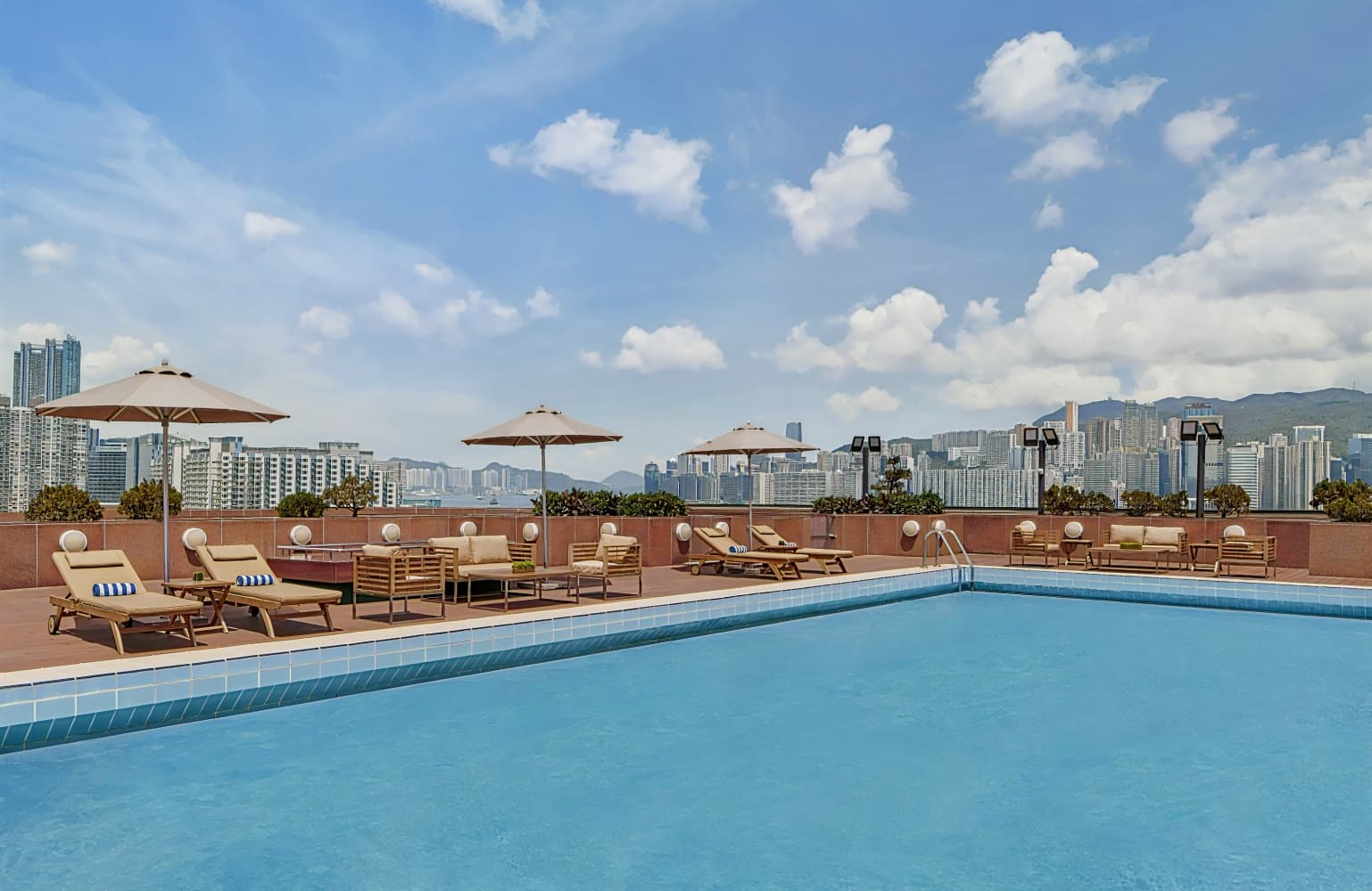 New World Millennium Hong Kong Hotel