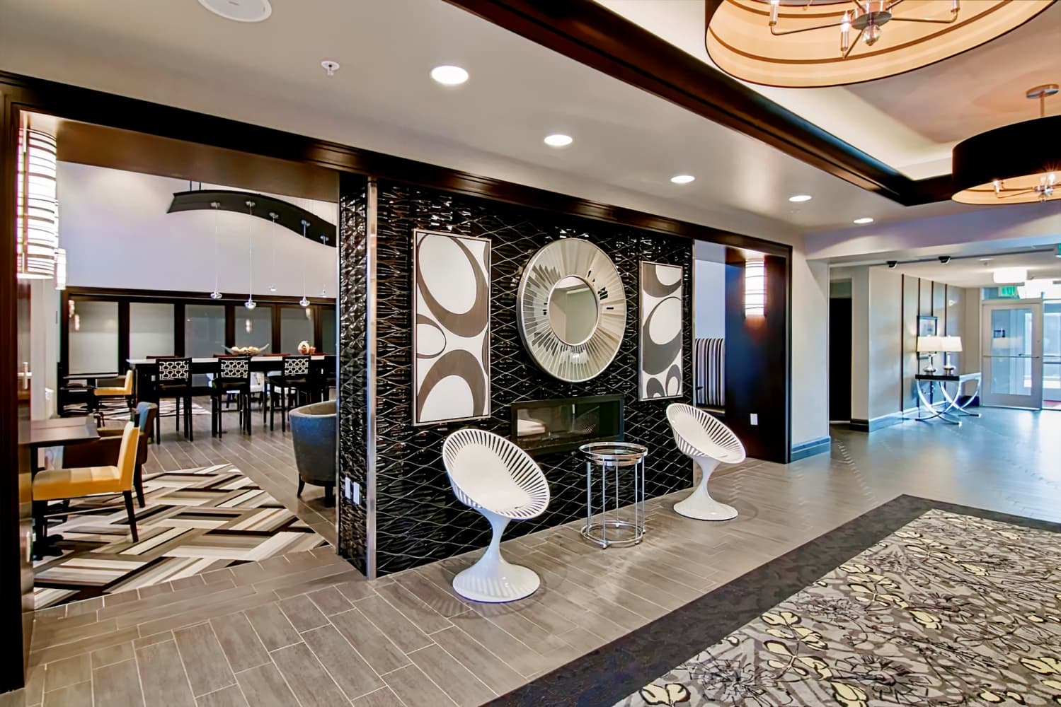 Hampton Inn & Suites by Hilton Bellevue Downtown