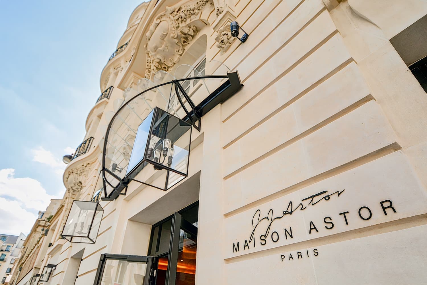 Maison Astor Paris, Curio Collection by Hilton