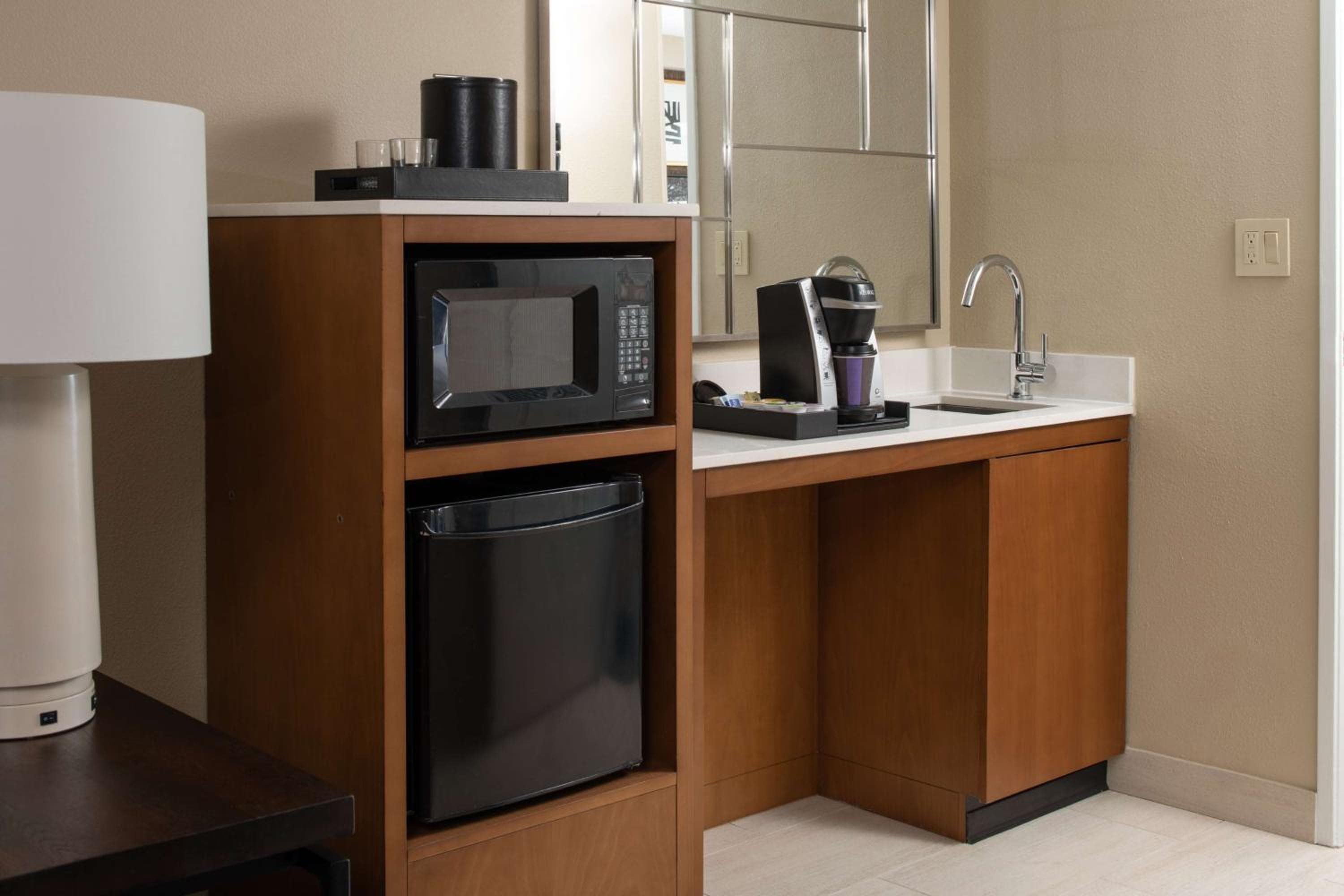 Embassy Suites by Hilton San Francisco Airport