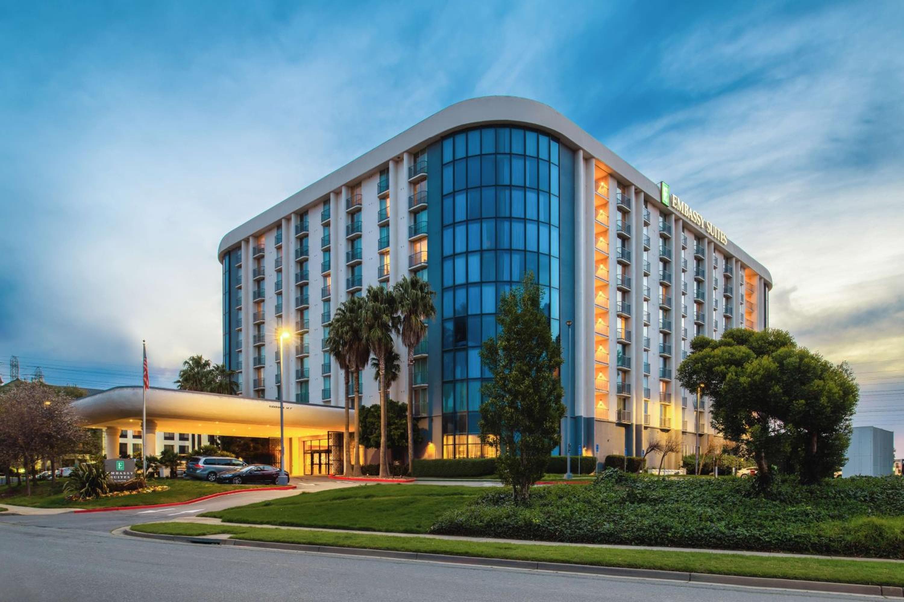 Embassy Suites by Hilton San Francisco Airport