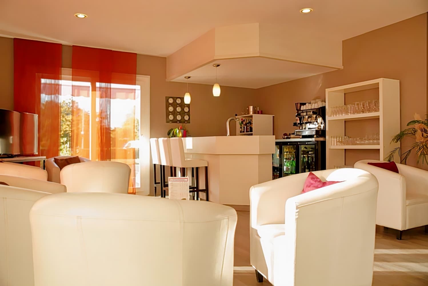 Hotel The Originals Tours Nord La Terrasse