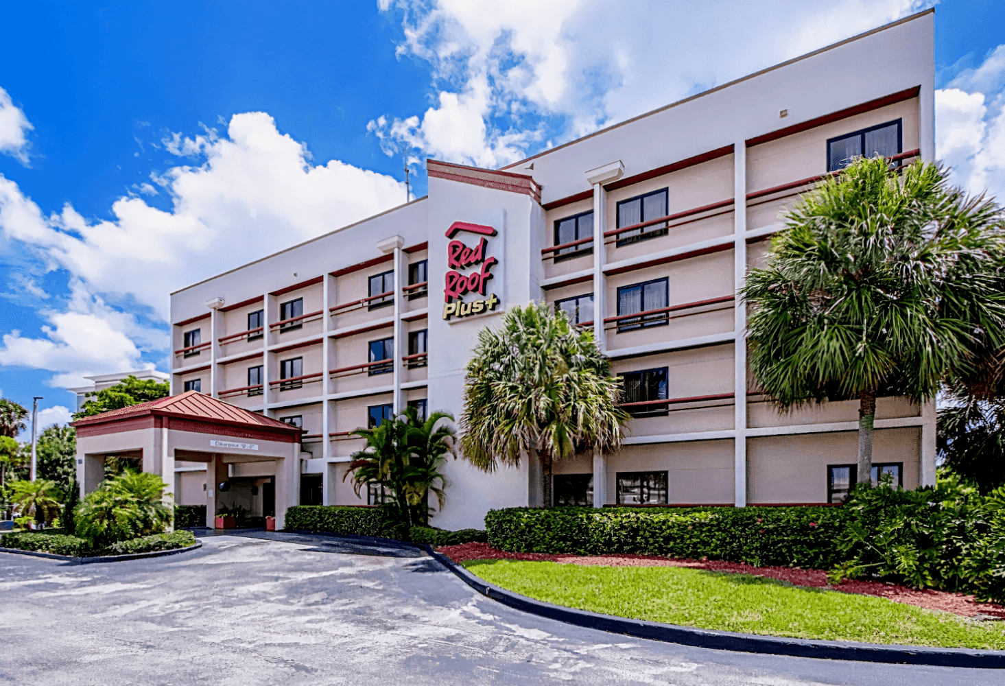 Red Roof PLUS+ Miami Airport