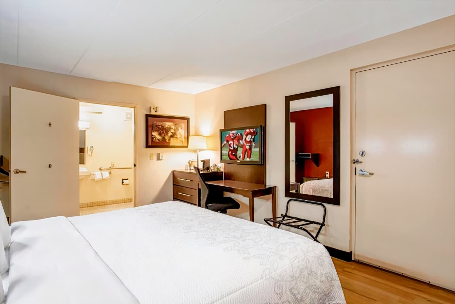 Red Roof PLUS+ San Francisco Airport