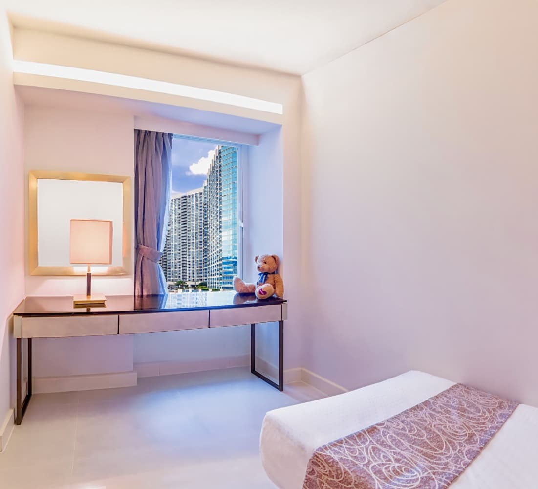 Kowloon Harbourfront Hotel