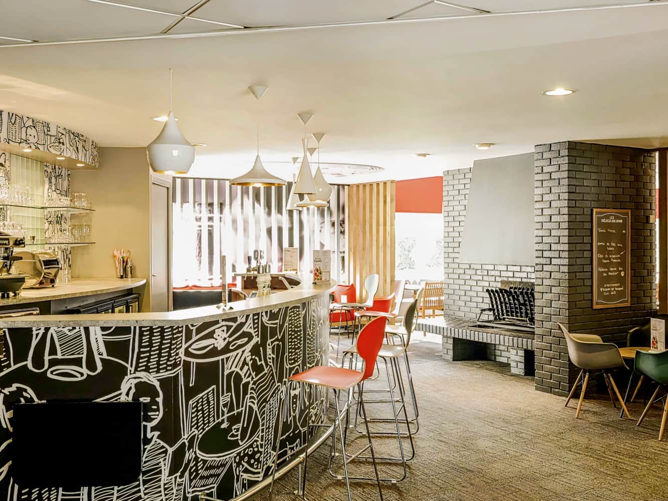 ibis Laval le Relais d'Armor