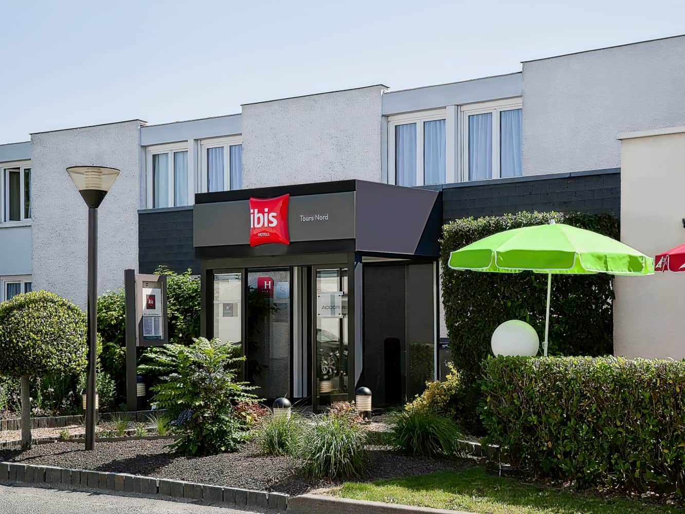 ibis Tours North