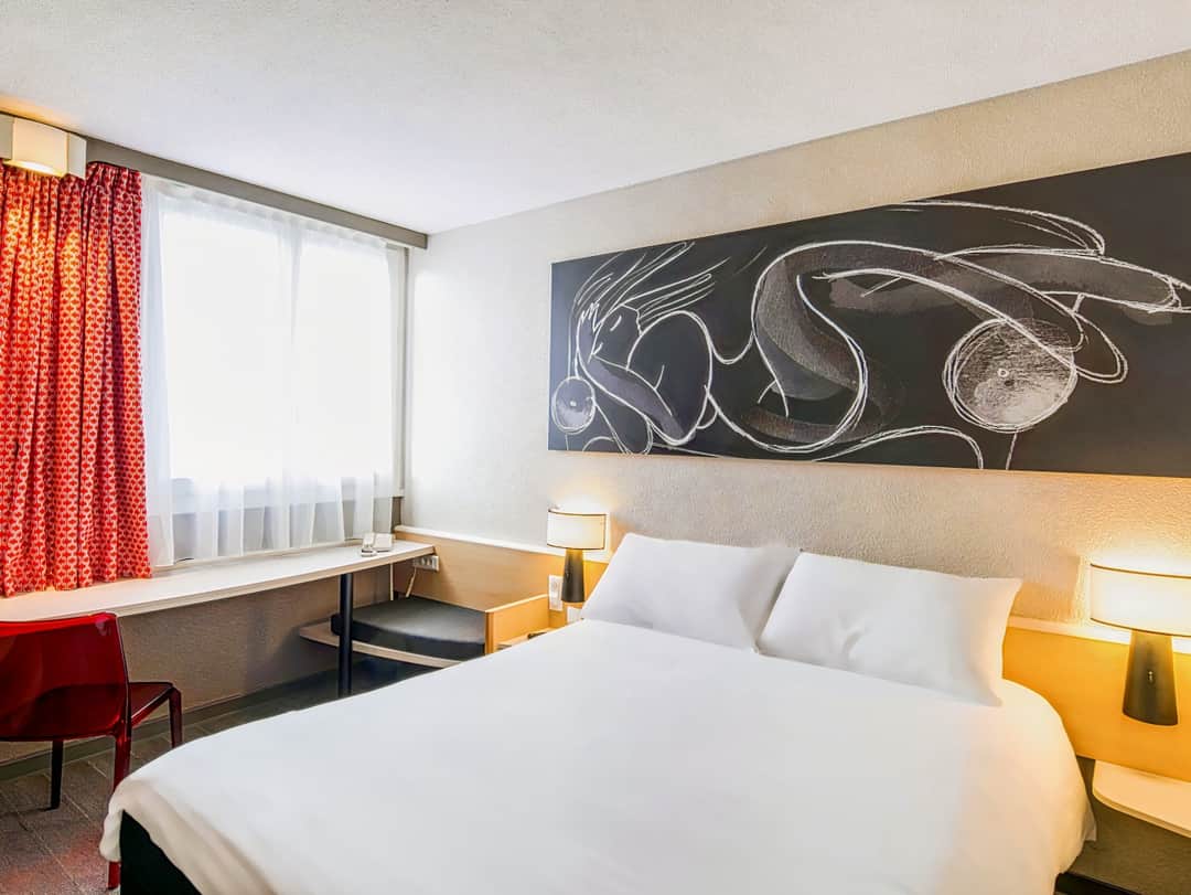 ibis Tours North