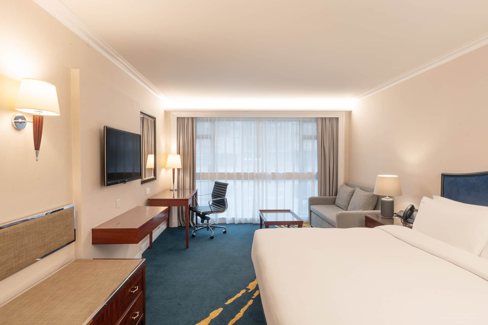 Holiday Inn Golden Mile Hong Kong