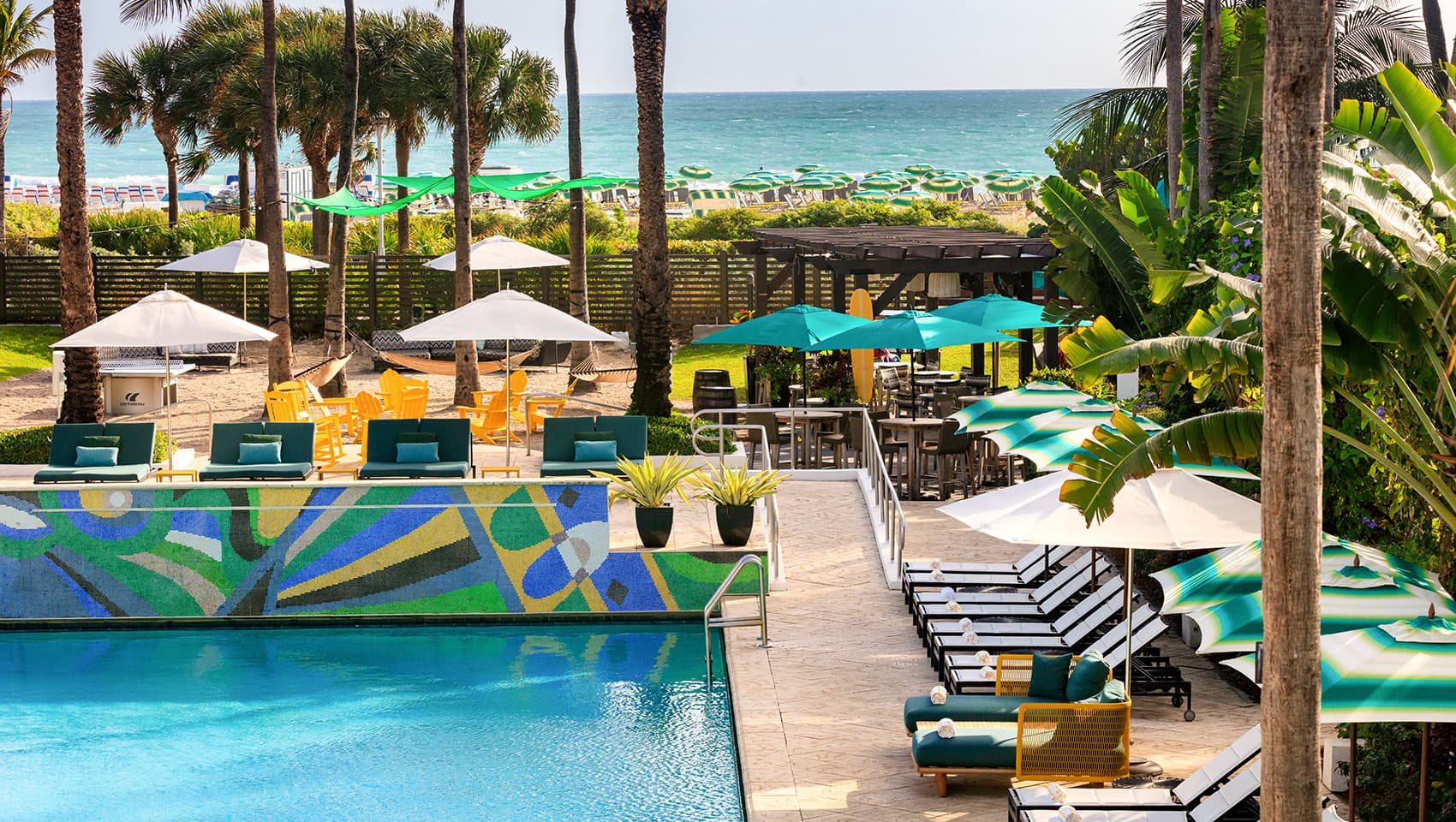 Kimpton Surfcomber Hotel, an IHG Hotel