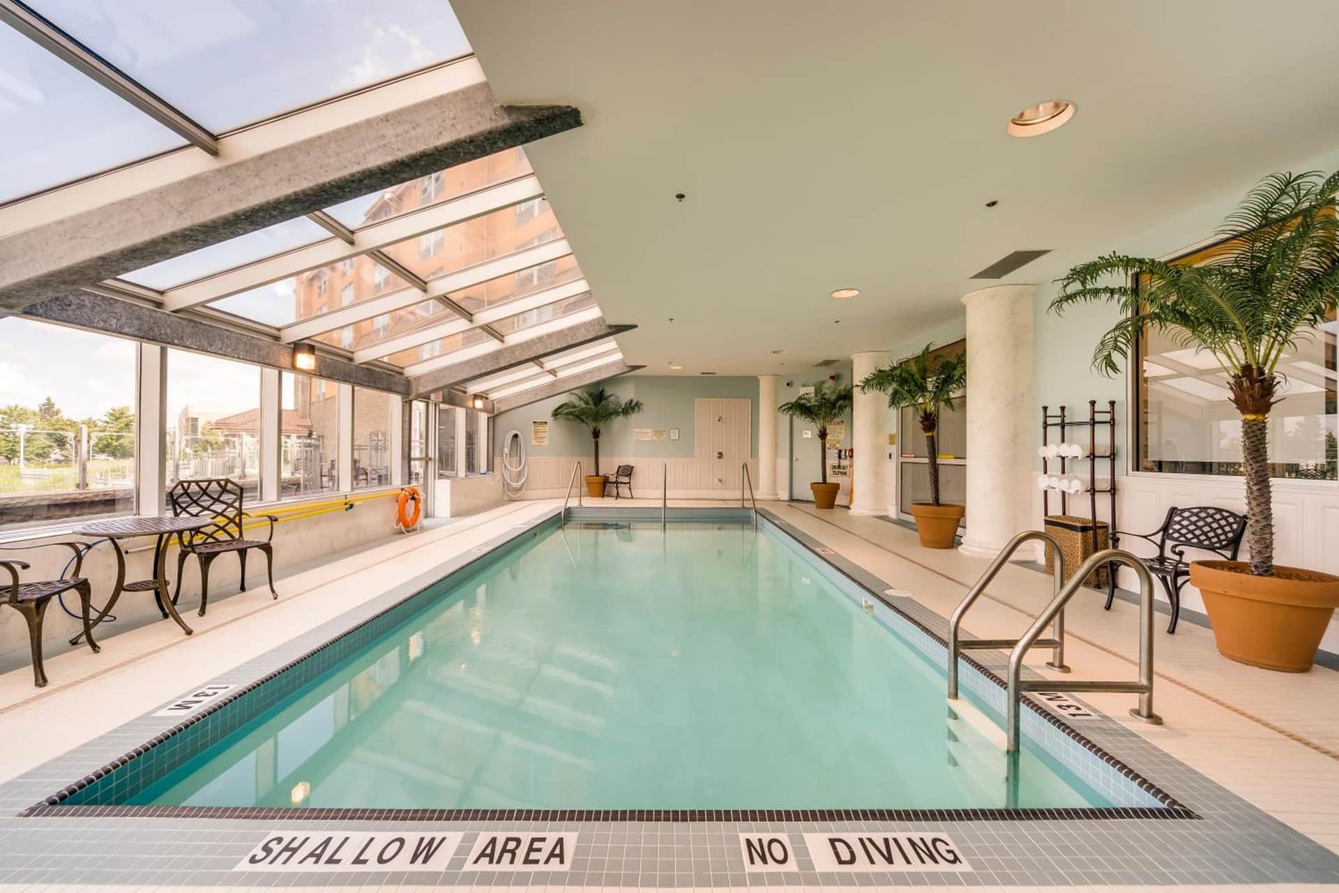 Monte Carlo Inn & Suites Downtown Markham