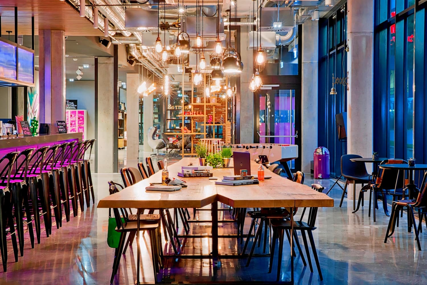 Moxy Stuttgart Airport