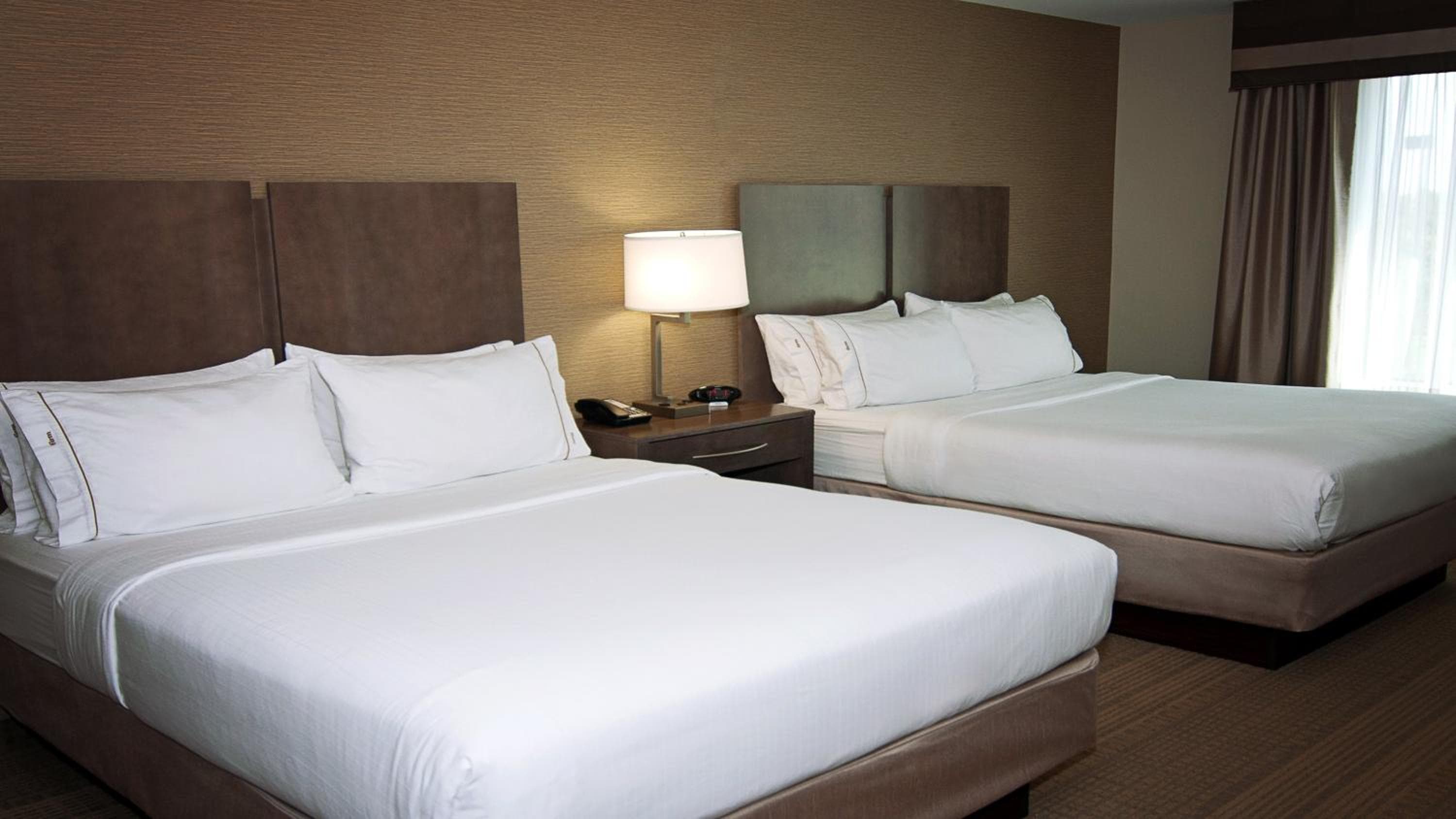 Holiday Inn Express Hotel & Suites Wichita Northeast, an IHG Hotel