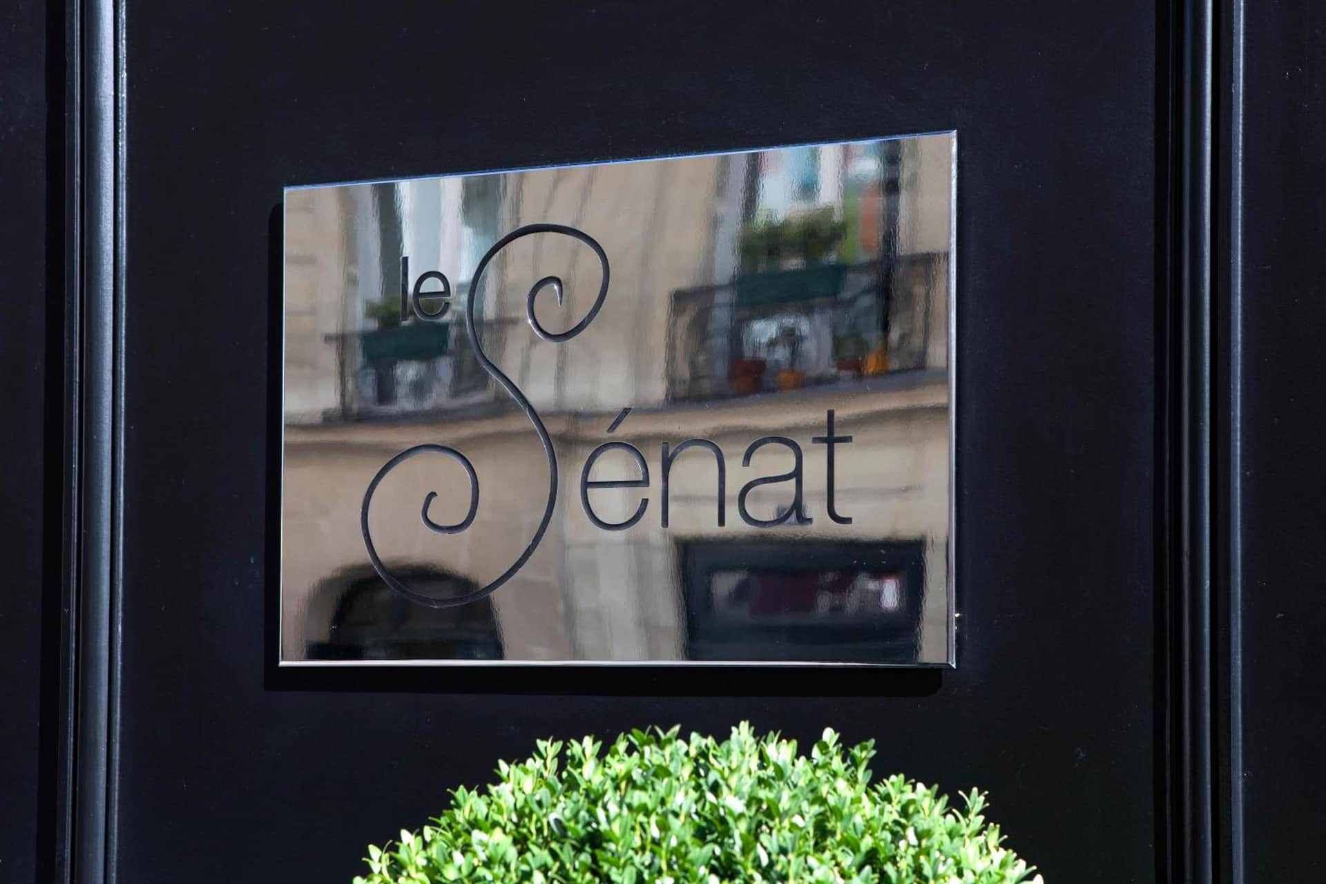 Hôtel Le Sénat