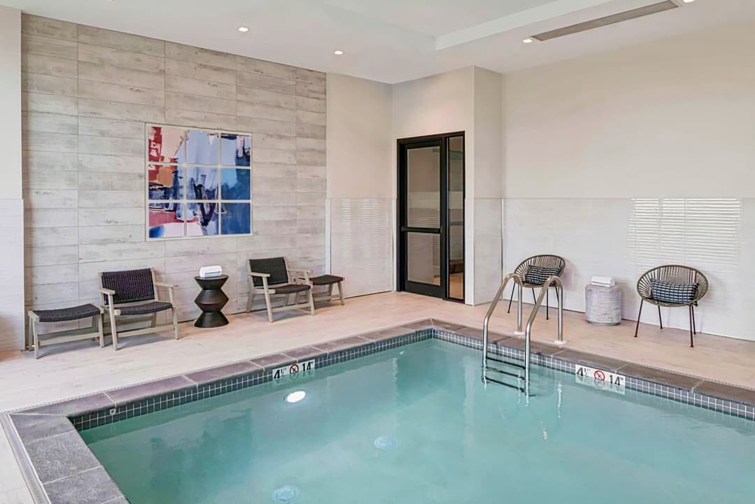 Staybridge Suites Boston Logan Airport - Revere