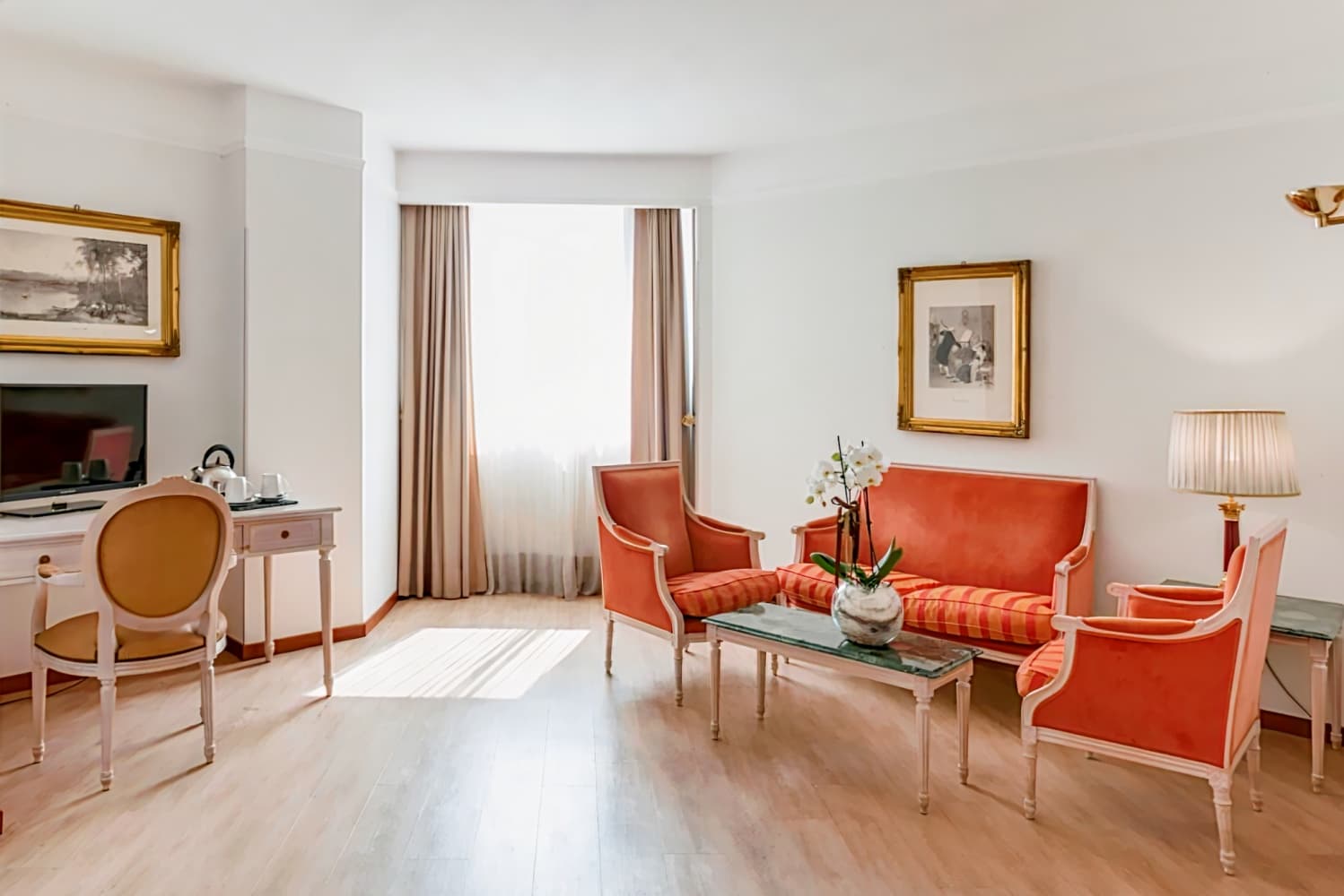 SHG HOTEL DE LA VILLE