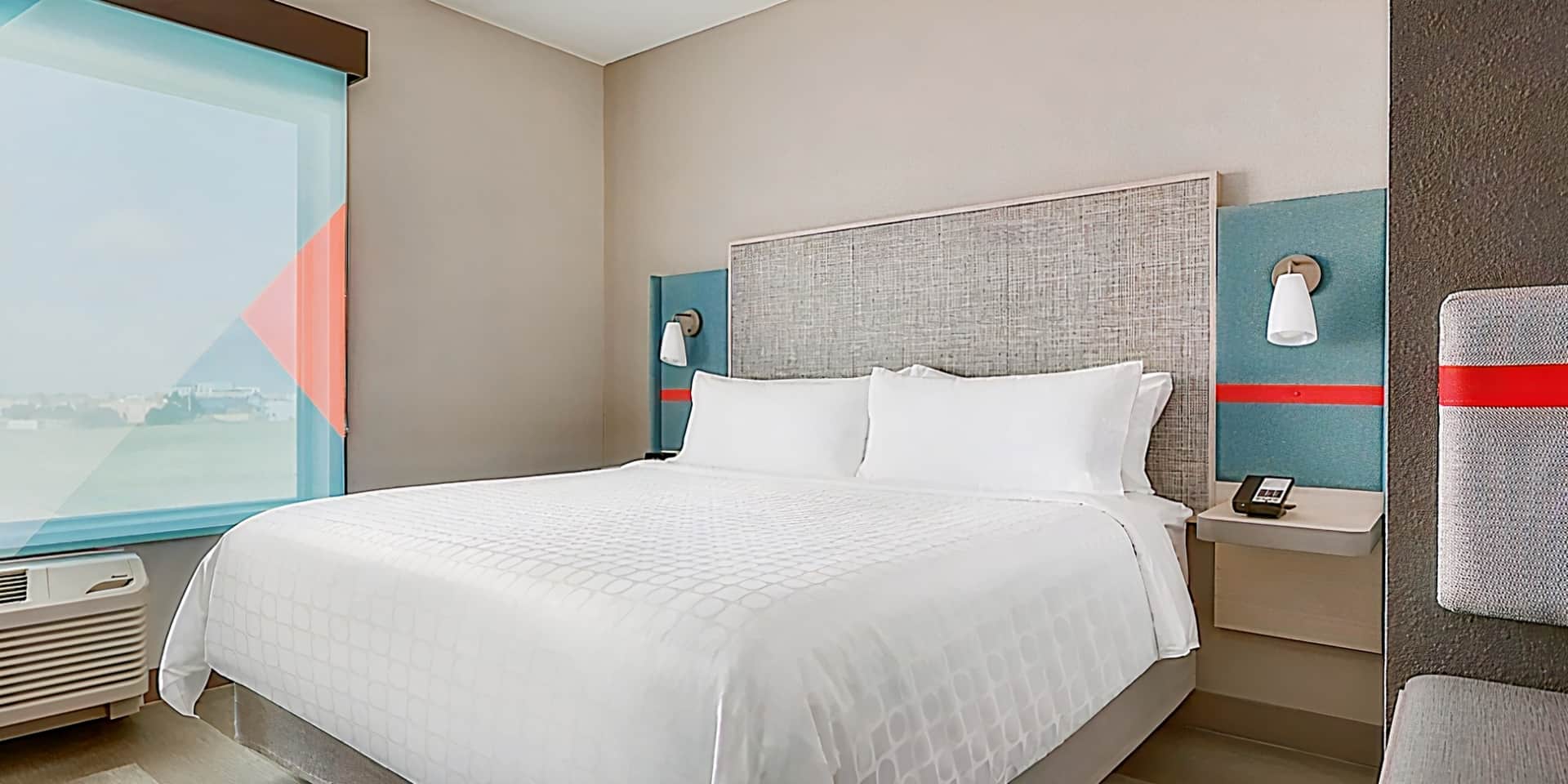 avid hotel Boston Logan Airport - Revere