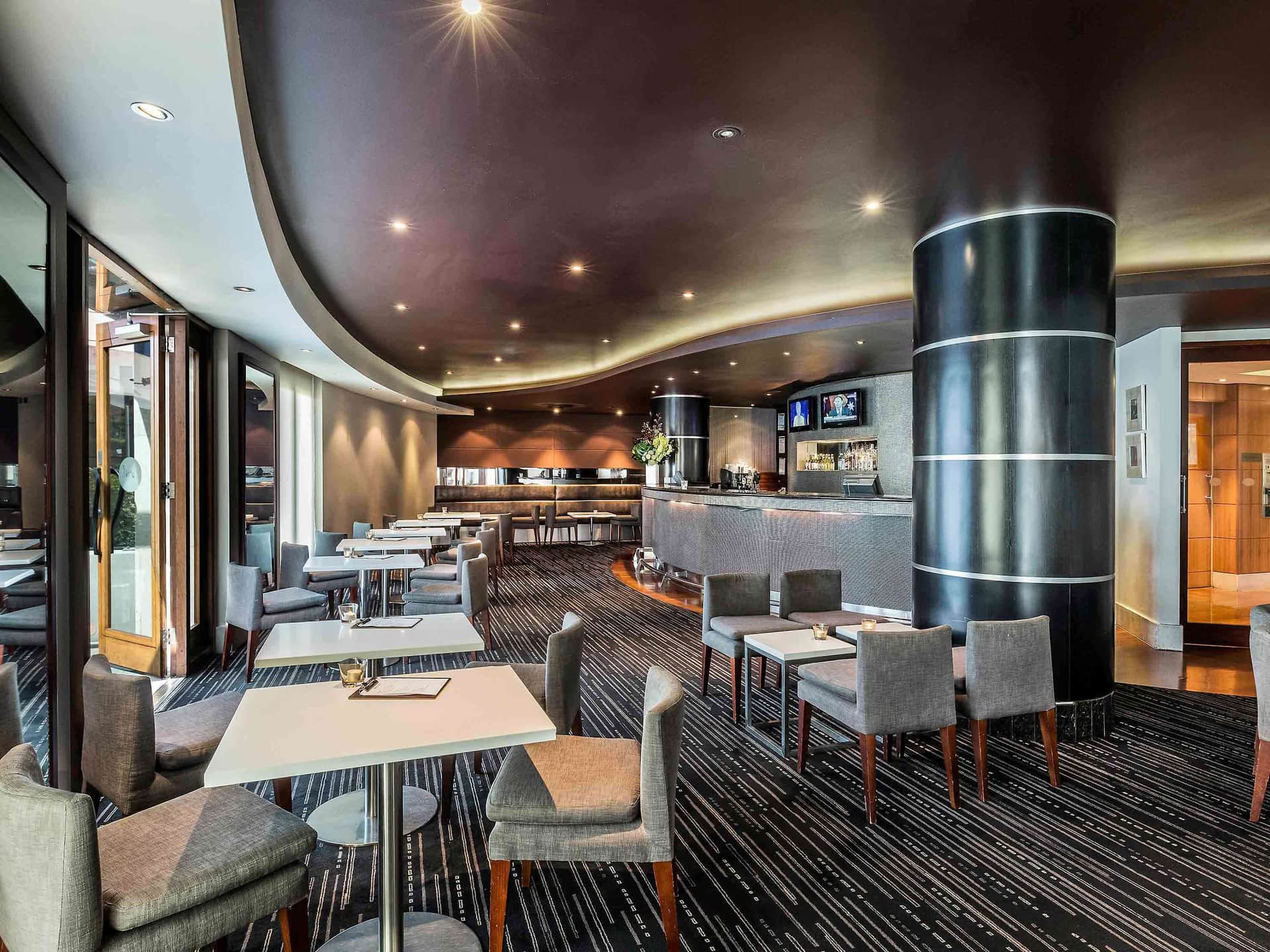 Quay West Suites Melbourne