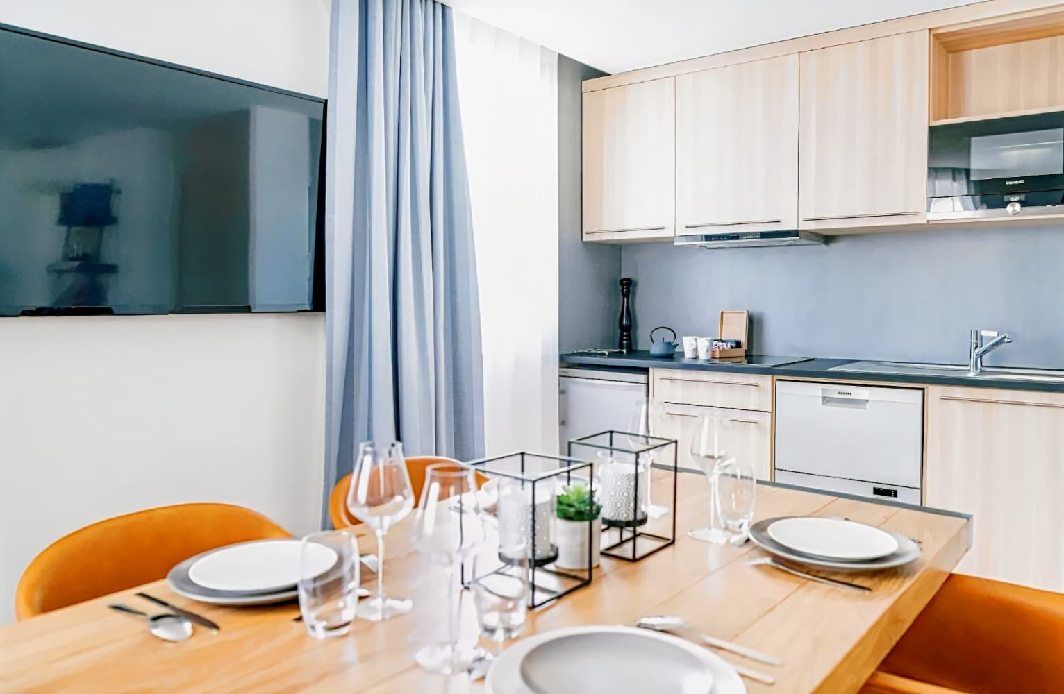 Campanile Paris Ouest - Pont de Suresnes