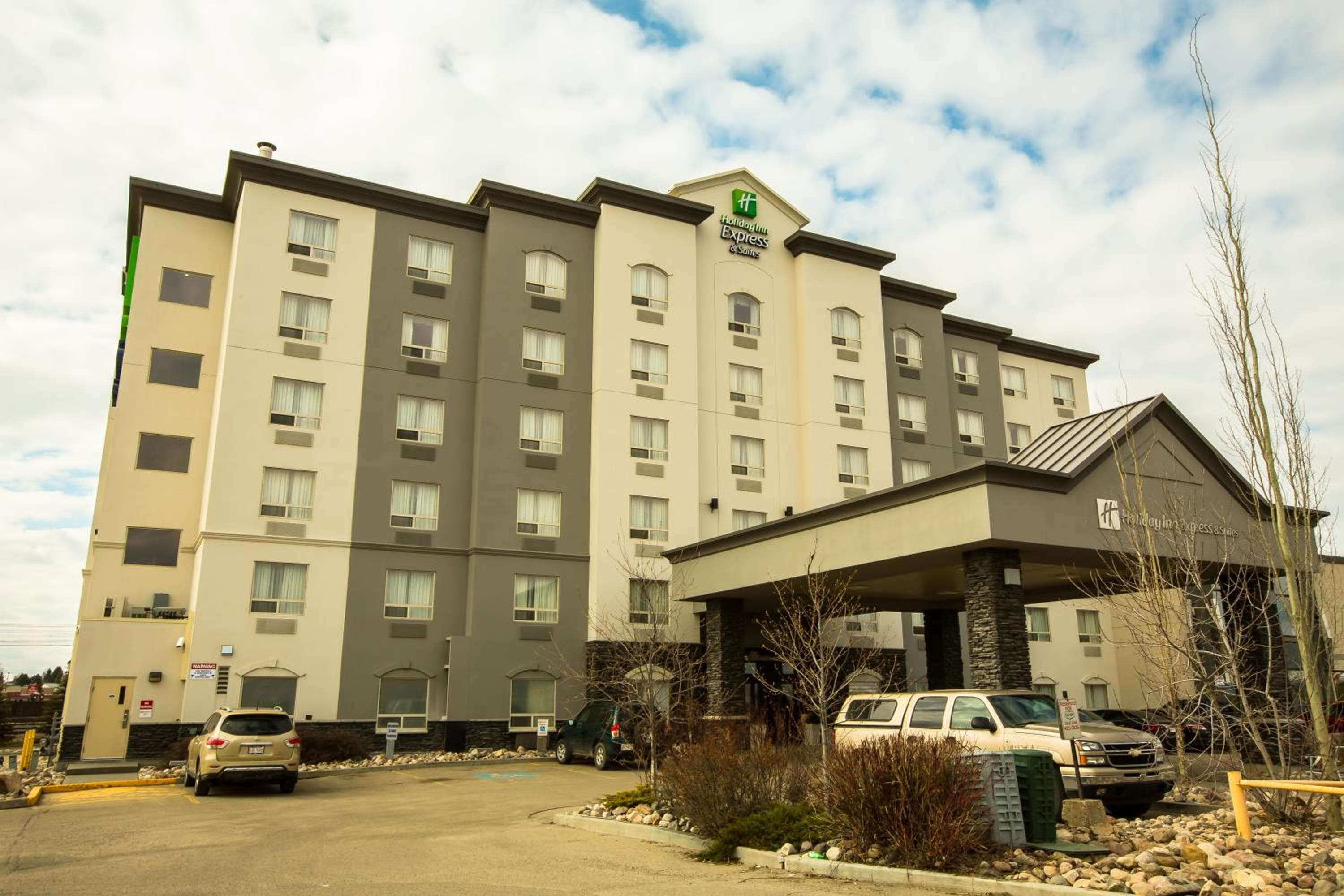 Holiday Inn Express Edmonton North, an IHG Hotel