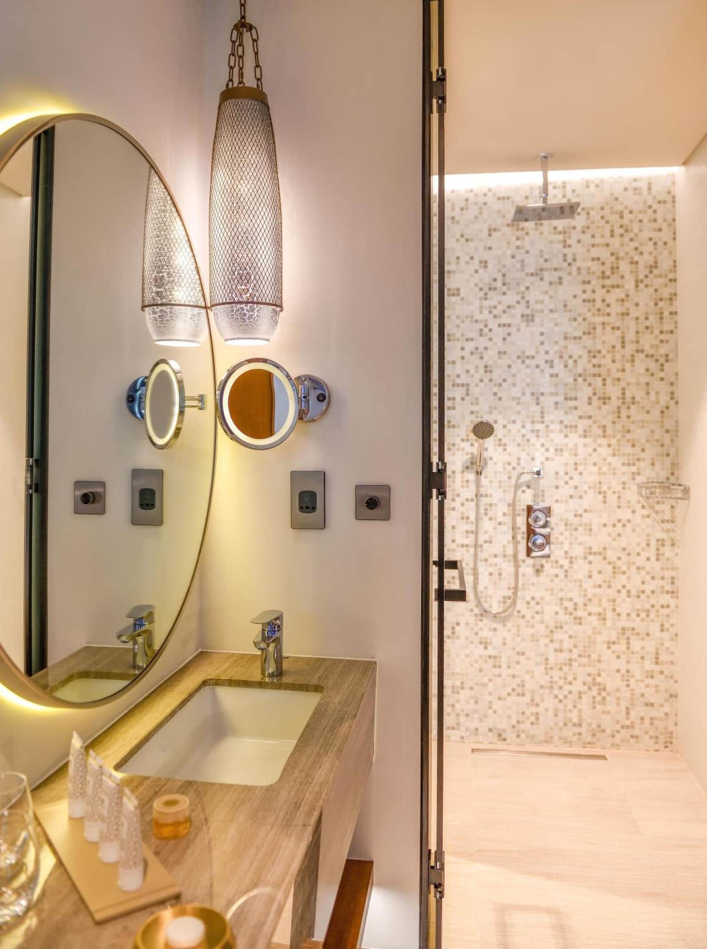 Grand Mercure Dubai City