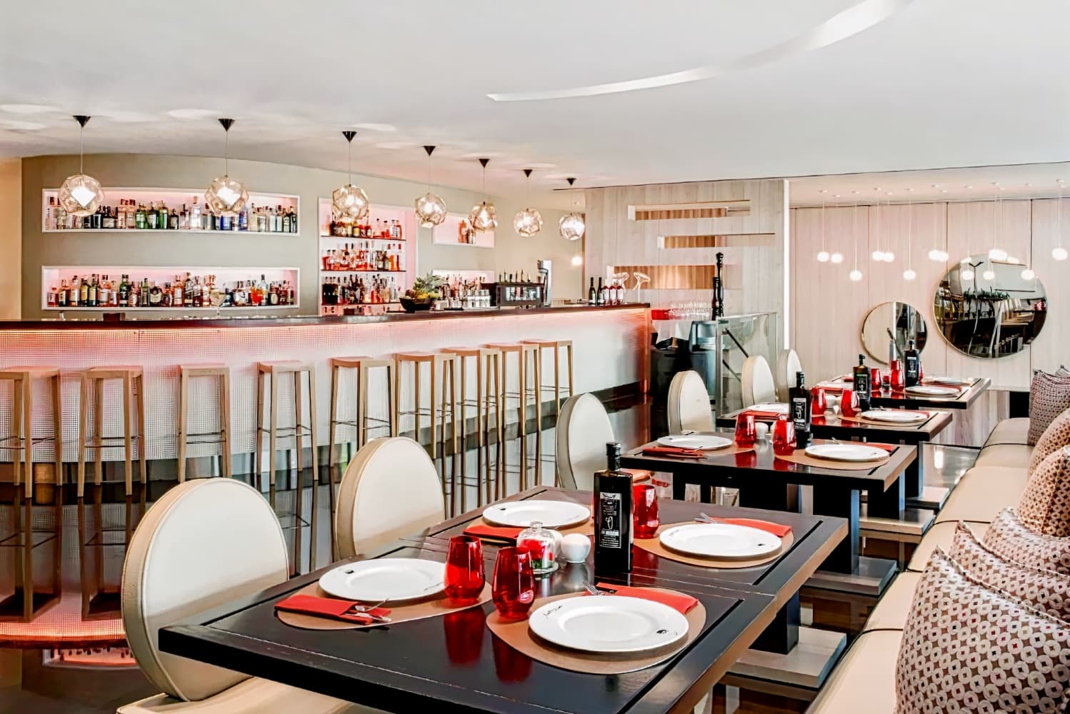 NH Collection Barcelona Constanza