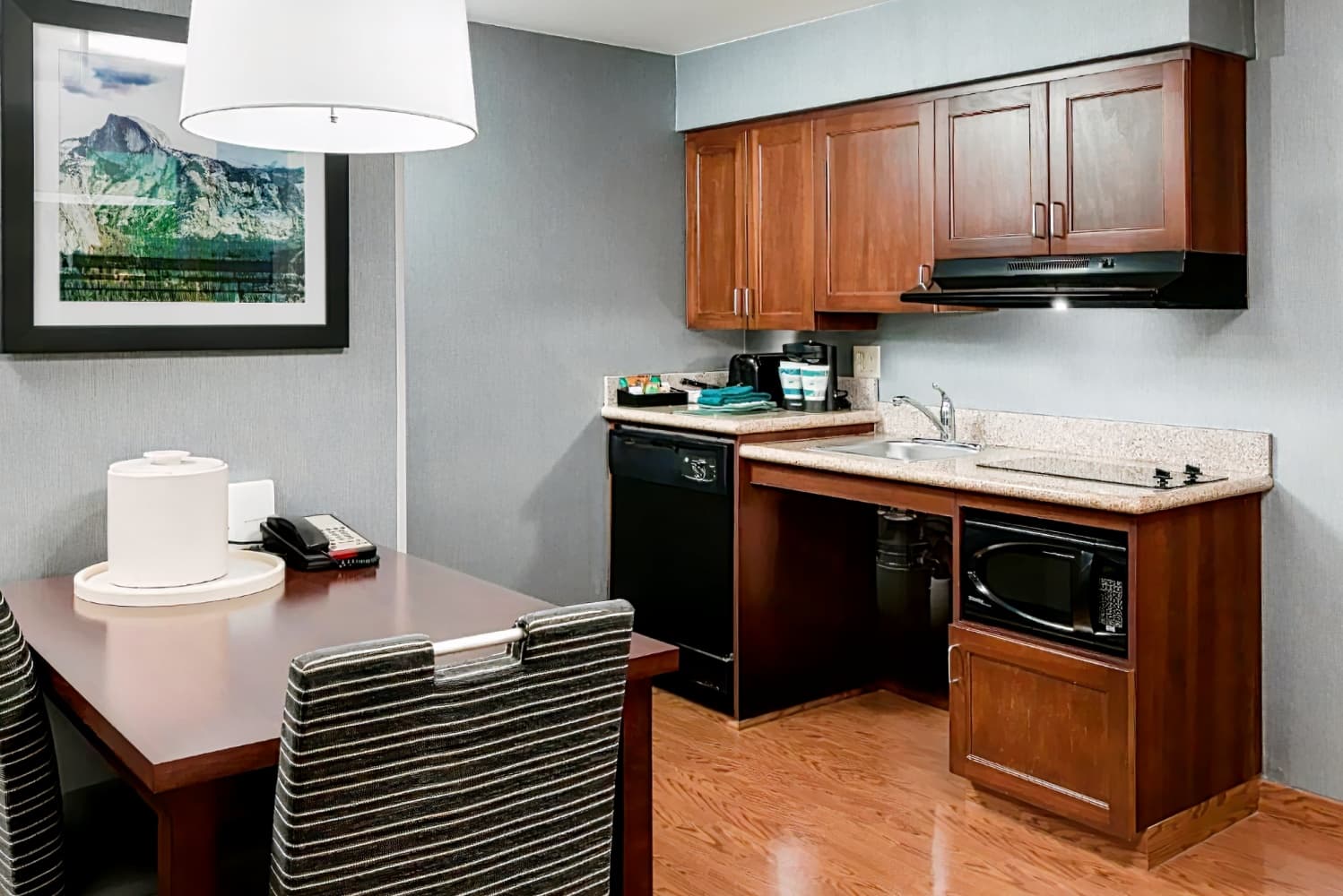 Homewood Suites by Hilton Fresno Airport/Clovis