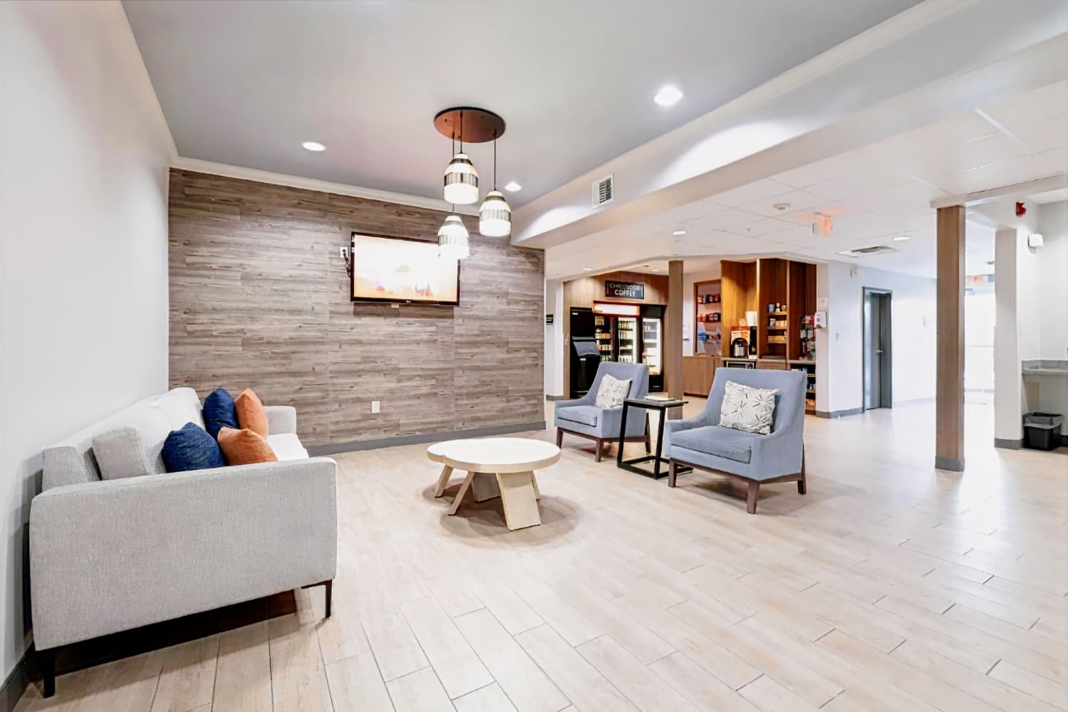 Candlewood Suites Houston Westchase - Westheimer, an IHG Hotel