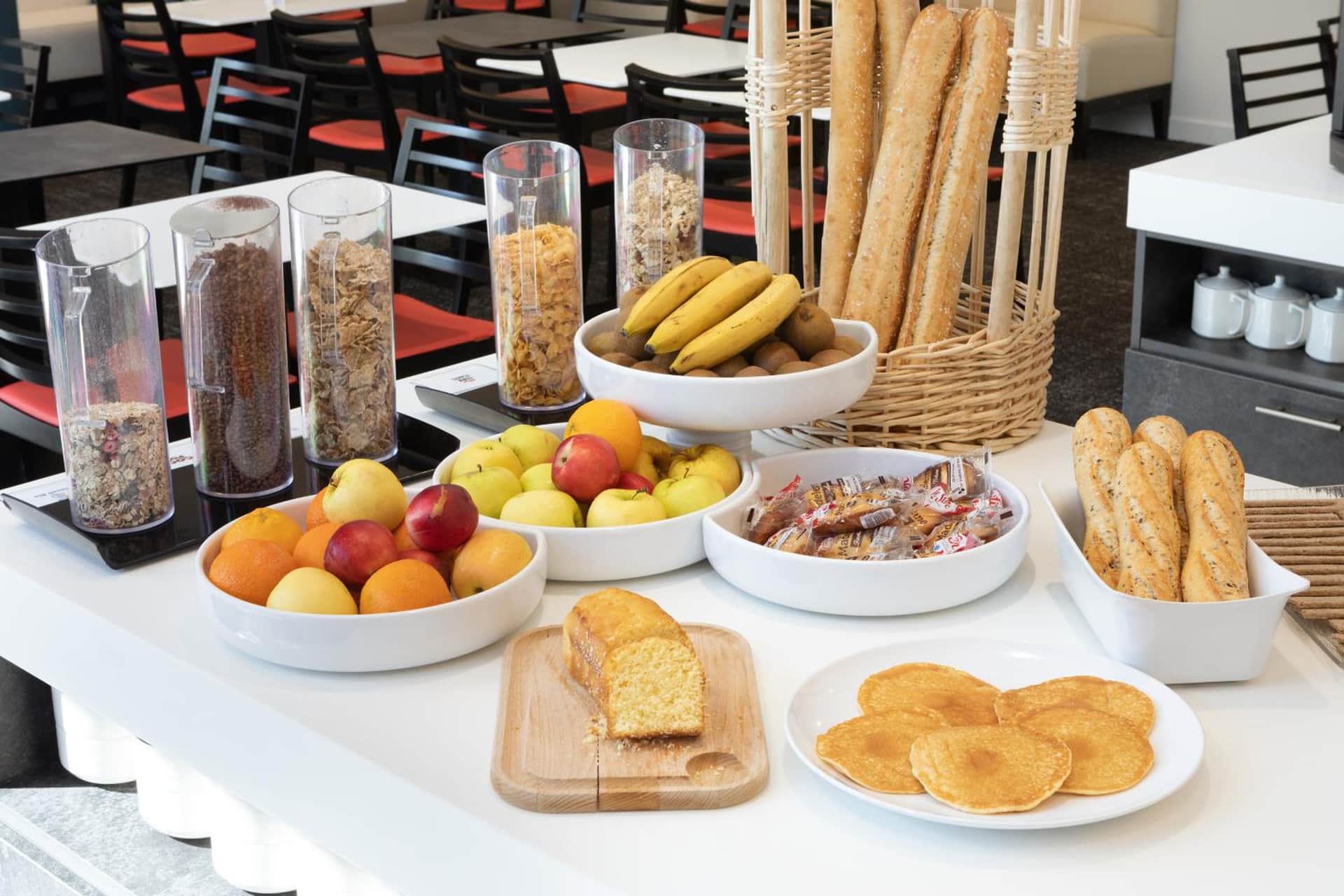 Holiday Inn Express - Marseille Airport, an IHG Hotel
