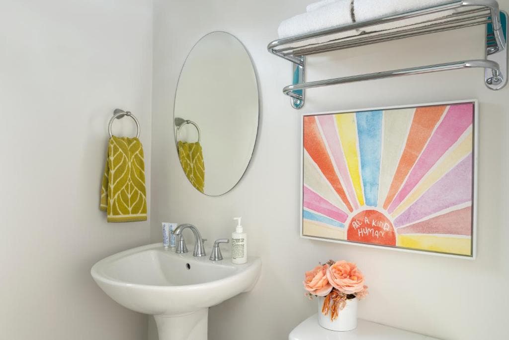 The Sojourn Los Angeles – Sherman Oaks