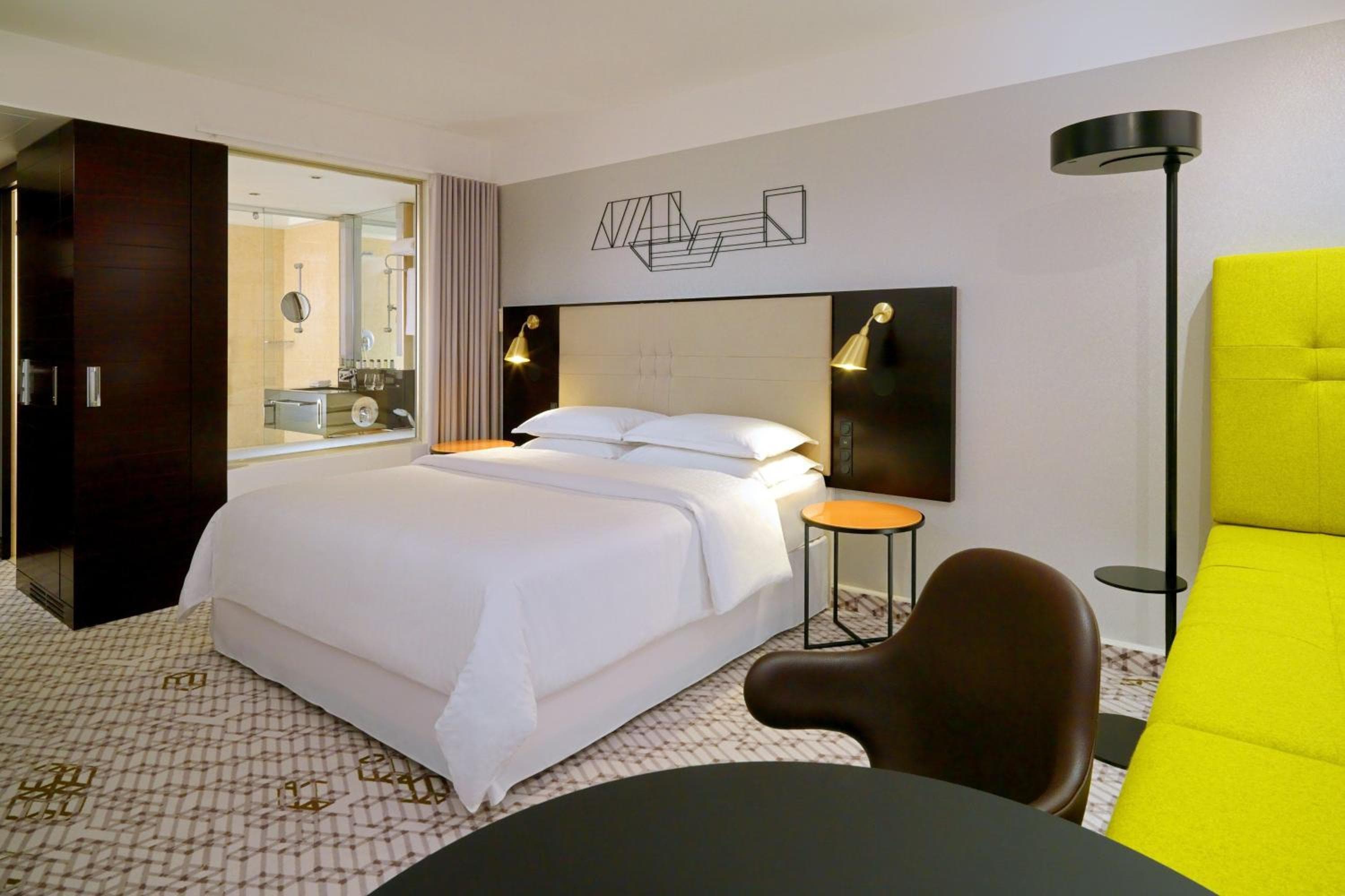 Four Points by Sheraton Munich Arabellapark