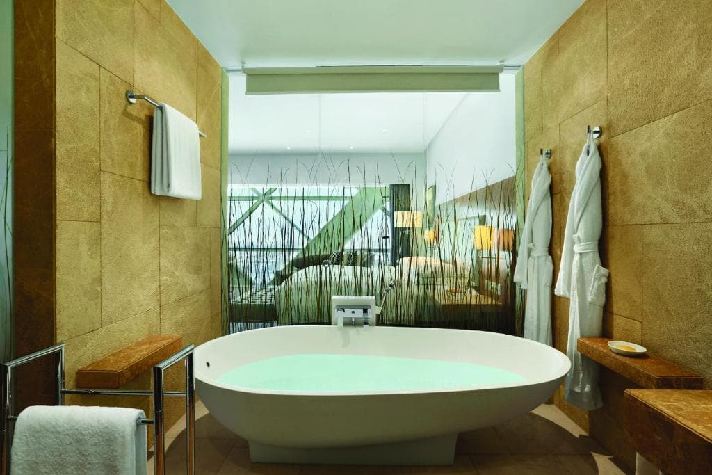 Andaz Capital Gate, Abu Dhabi - a Concept by Hyatt