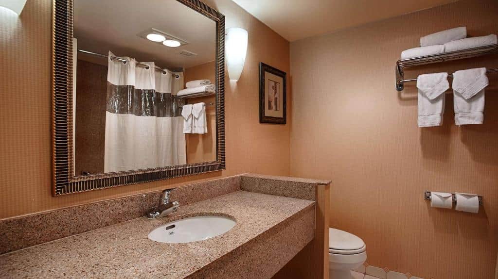Best Western Plus Hotel & Conference Center
