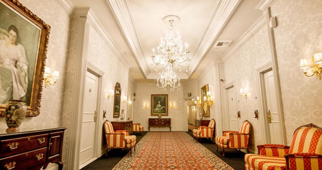 The Bristol Hotel Campbell San Jose