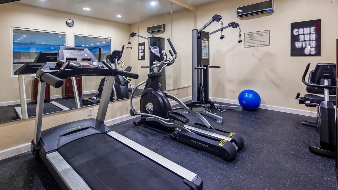 Best Western Plus Manvel Inn & Suites