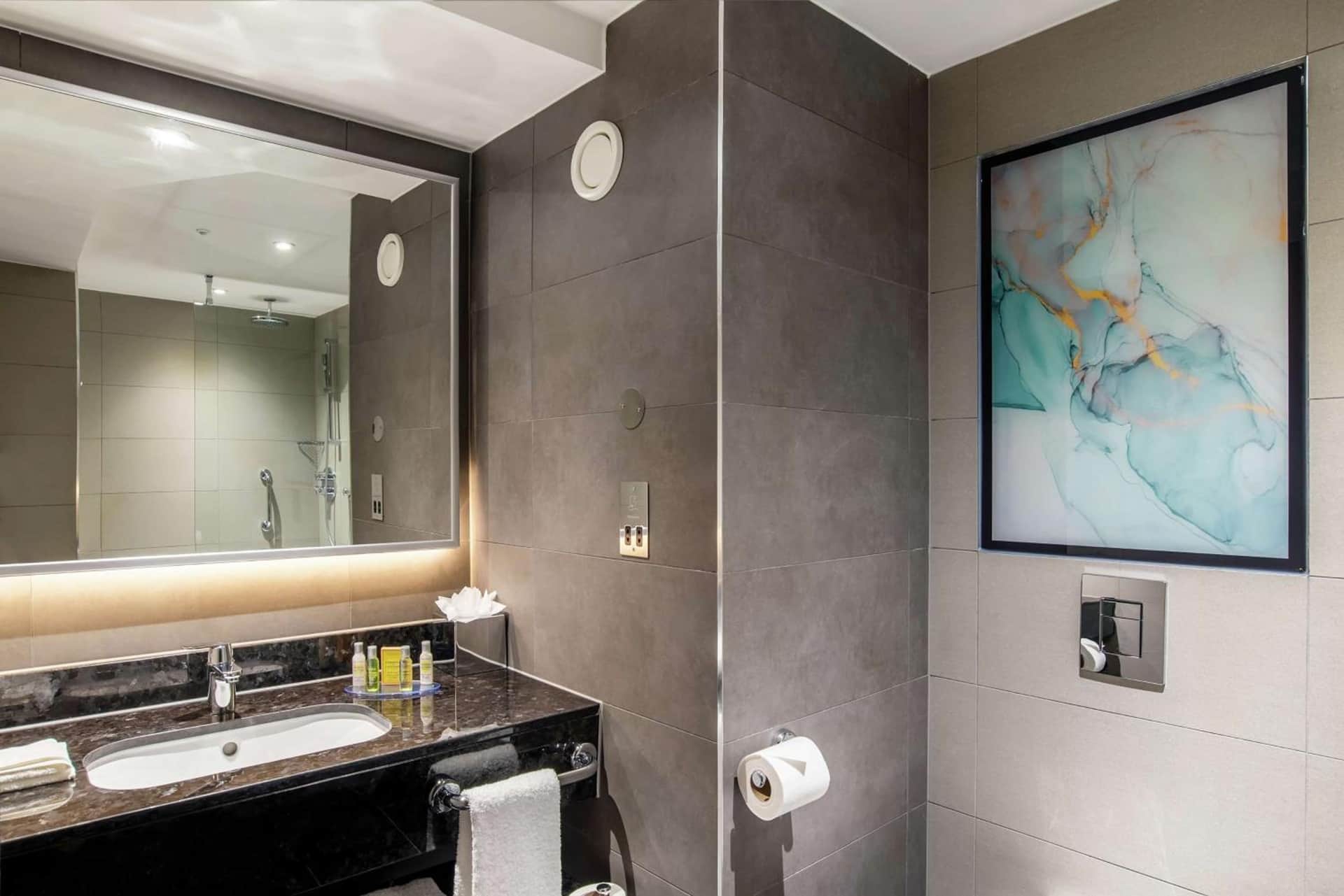 Hilton Garden Inn London Heathrow Terminals 2 and 3