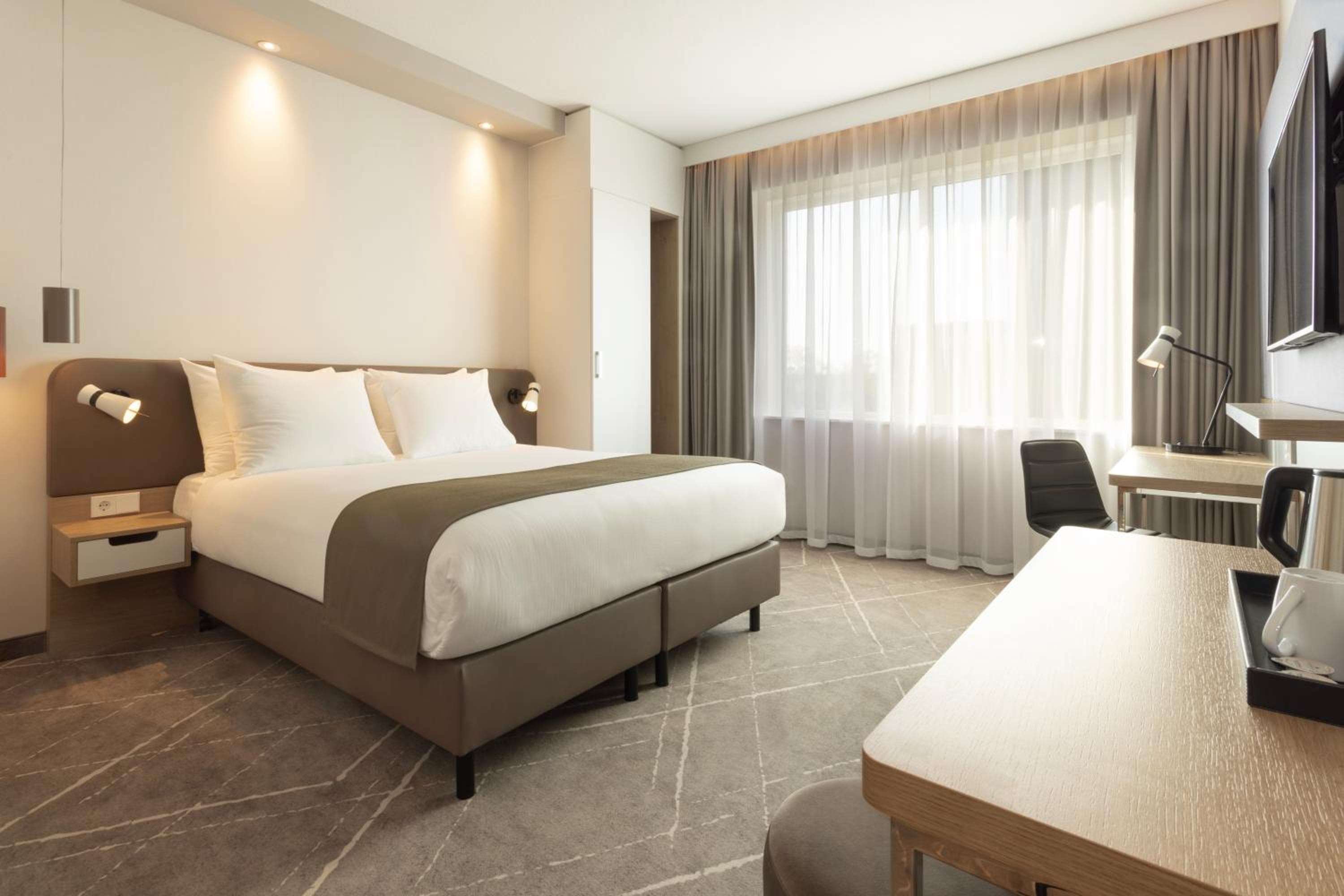 Holiday Inn - Eindhoven Airport, an IHG Hotel